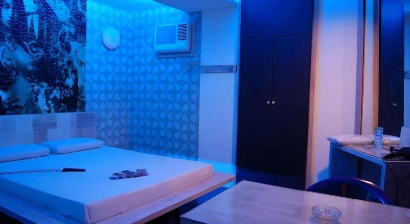Hotel Sogo Tarlac Bagian luar foto