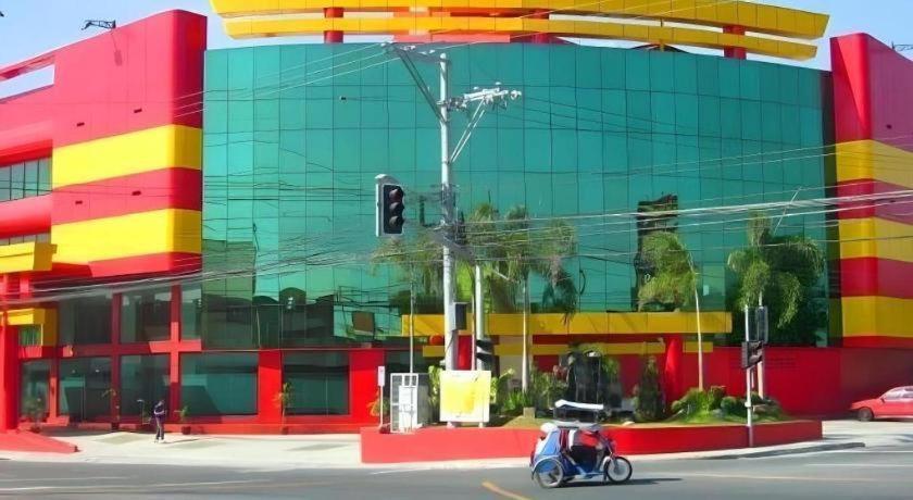 Hotel Sogo Tarlac Bagian luar foto